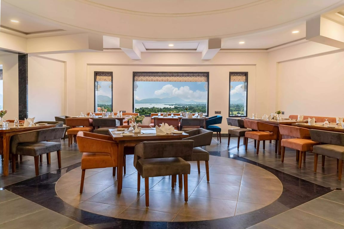 Traavista Aravali Mahal