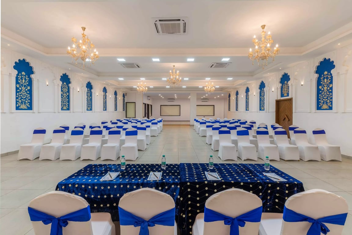 Traavista Aravali Mahal