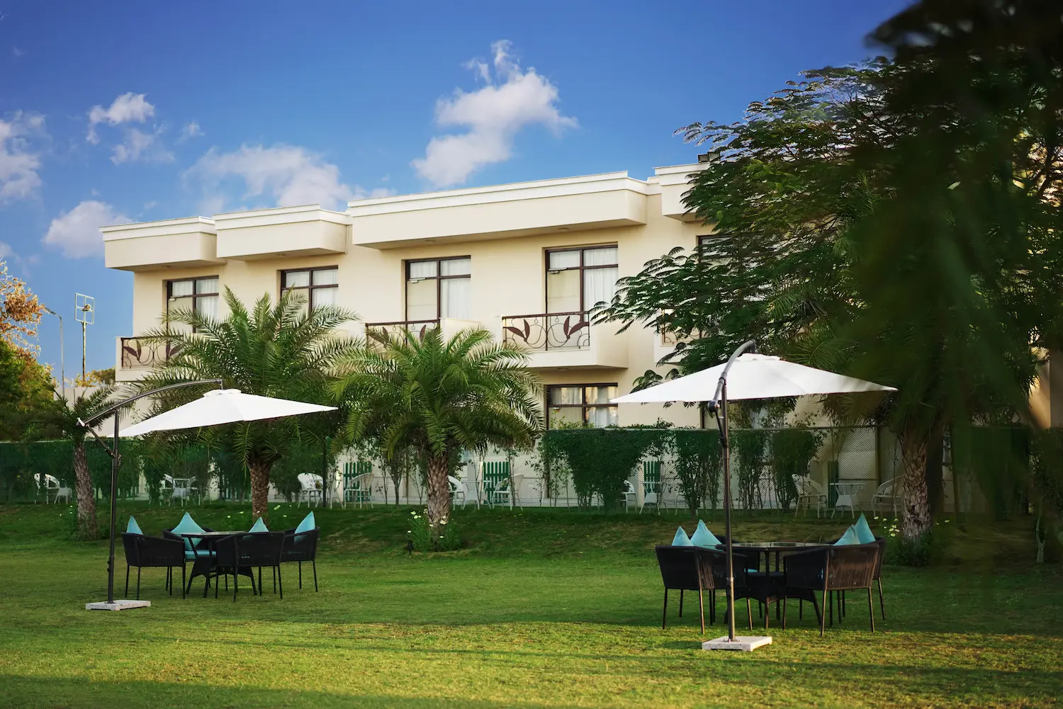 TreeHouse Sunrise Resort & Caravan Park Neemrana